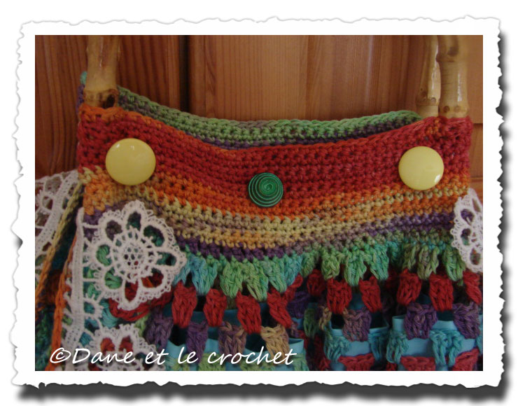 Dane-et-le-Crochet-sac-boutons-3.jpg