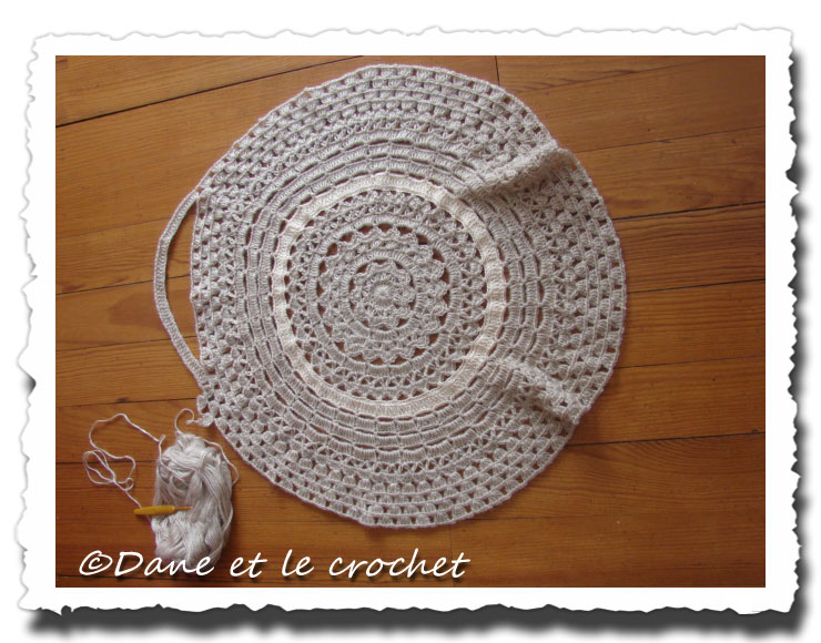 Dane-et-le-Crochet-l_-encolure-2.jpg