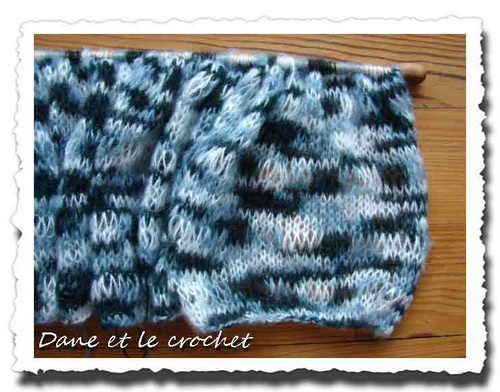 dane-et-le-crochet-pull-poncho-Sylvie-debut.jpg