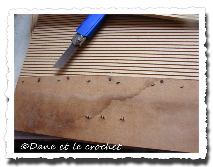 Dane-et-le-Crochet---plaque-bois--2.jpg