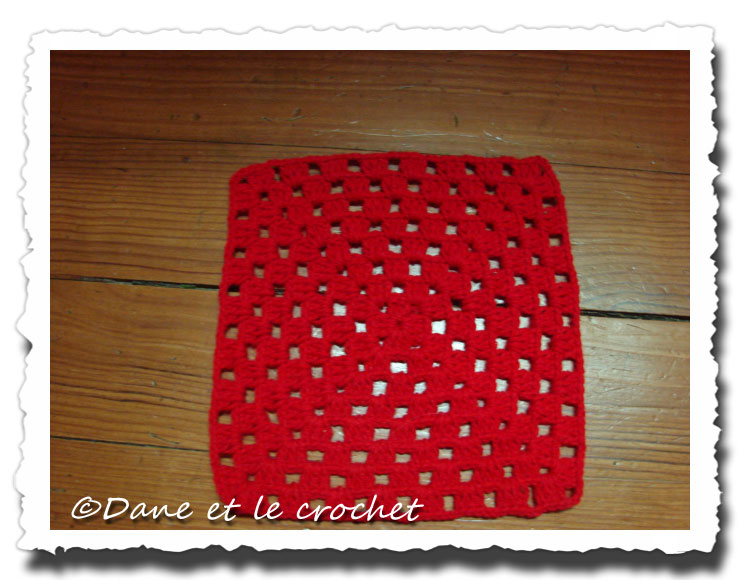 Dane-et-le-Crochet-granny-plaid.jpg