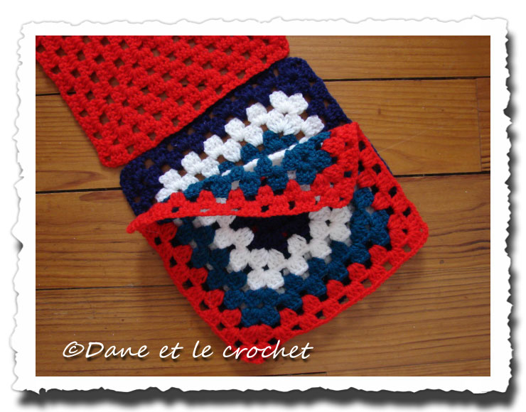 Dane-et-le-Crochet--poncho-3.jpg