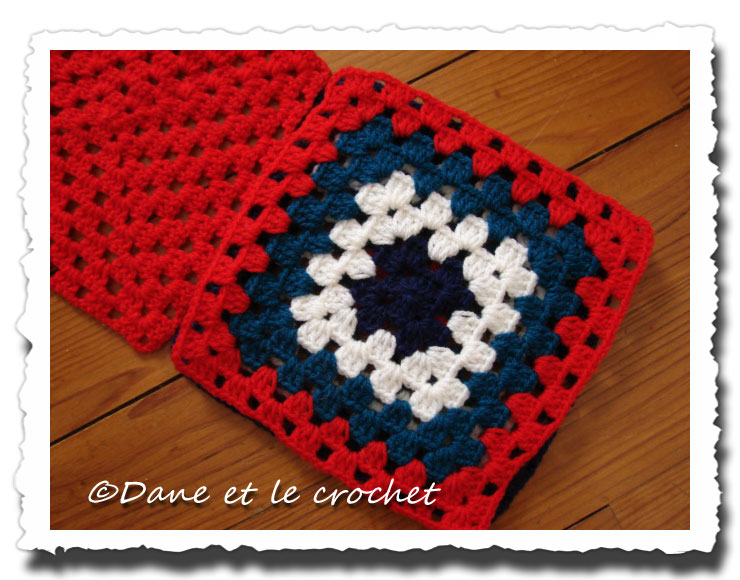 Dane-et-le-Crochet--poncho-4.jpg