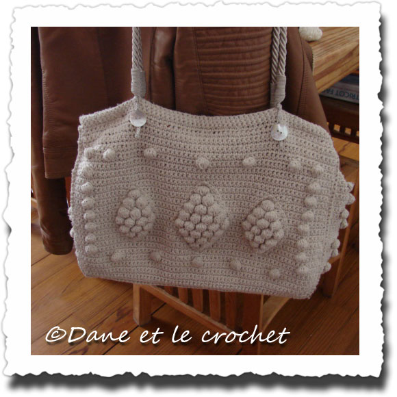 dane-et-le-Crochet--sac-termine.jpg