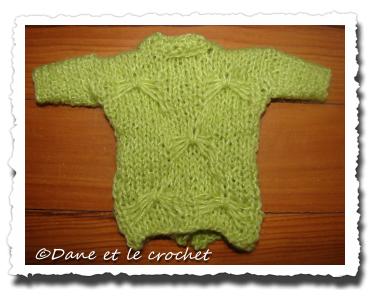 Dane-et-le-Crochet-manteau-pistache-dos.jpg