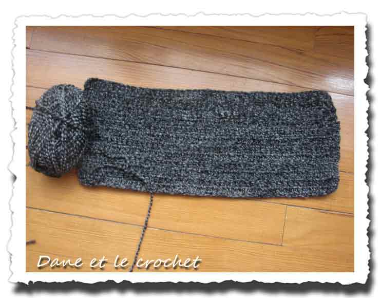 dane-et-le-crochet--tour-de-cou-00.jpg