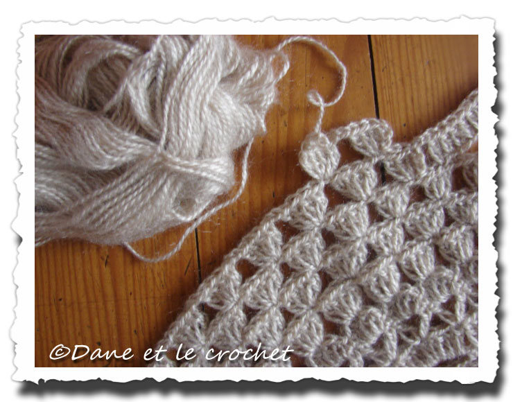 Dane-et-le-Crochet-poncho-love.jpg